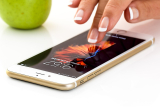The Pros and Cons of Owning a Smartphone